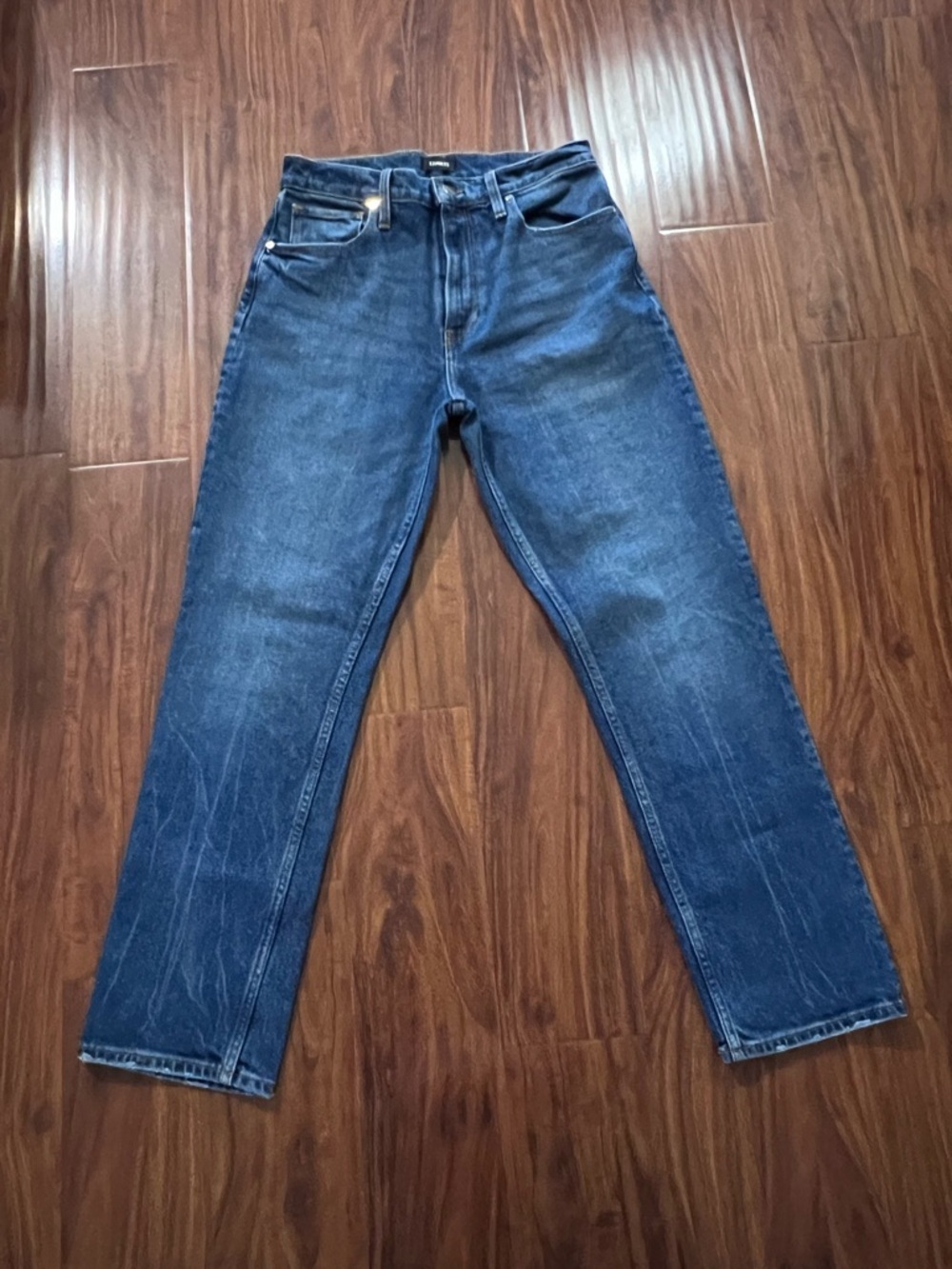 Express Modern Straight Super High Rise Jeans size 6